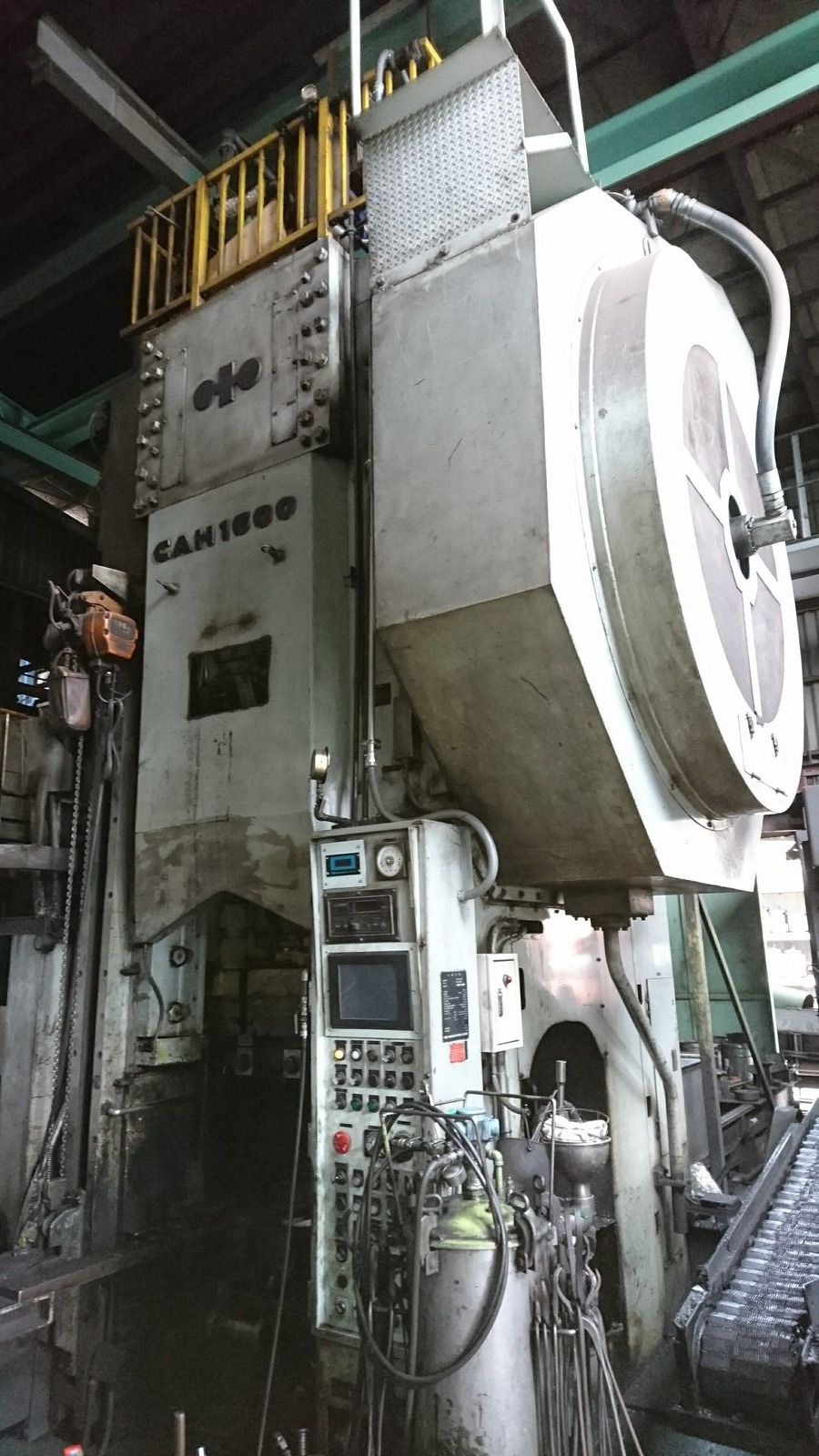 CAH1600 1600tプレス 鍛造設備 江戸川鍛工